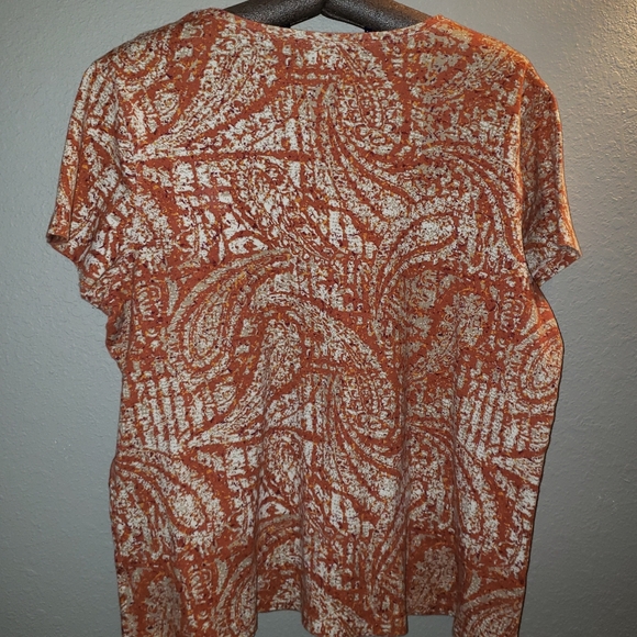 Soft tee - Picture 2 of 3